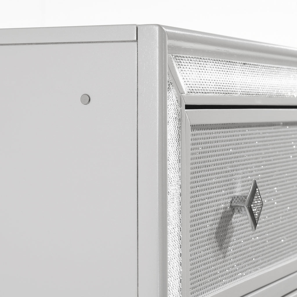 Stardust Chest-White