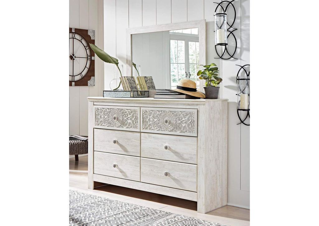 Paxberry Queen Panel Bed with Mirrored Dresser and 2 Nightstands room view