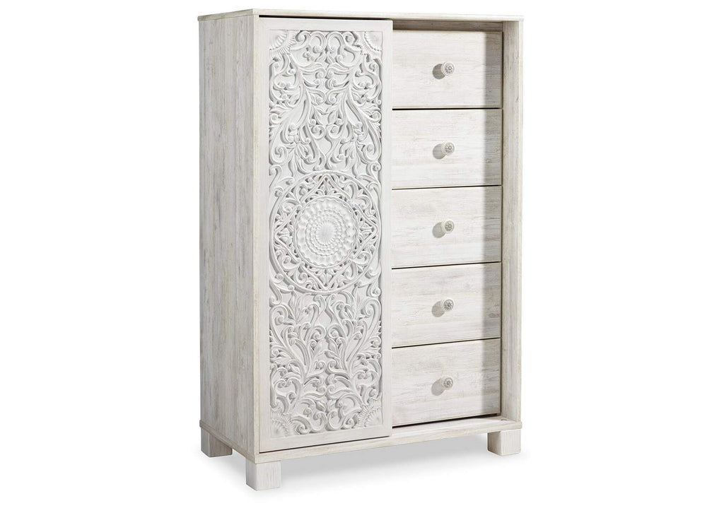 Paxberry Queen Panel Bed with Mirrored Dresser, Chest and Nightstand angled view