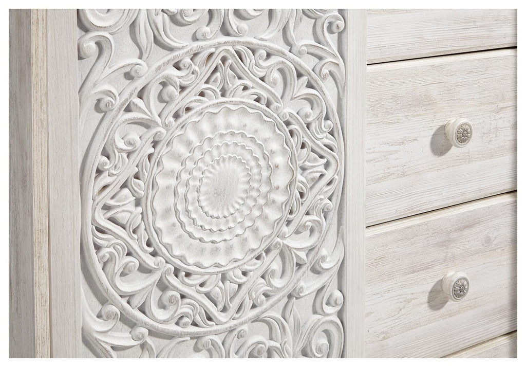 Paxberry Dressing Chest in Whitewash, detail view