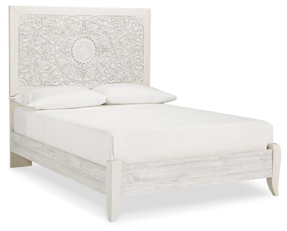 Paxberry Full Panel Bed in Whitewash, angle view