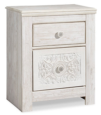 Paxberry Nightstand - image 1