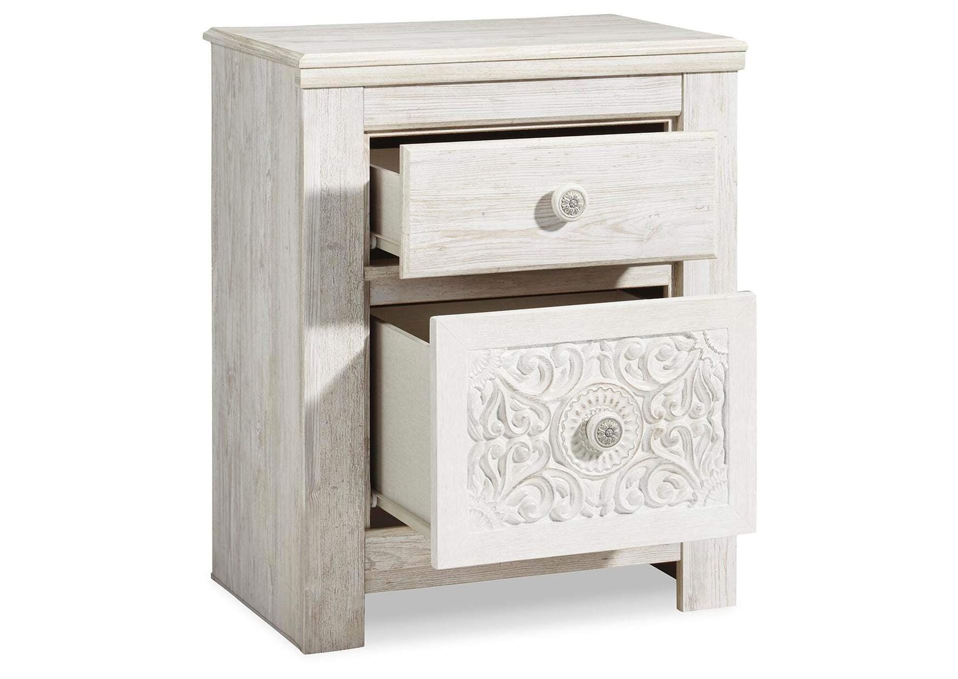 Paxberry Queen Panel Bed with Mirrored Dresser, Chest and 2 Nightstands angled view