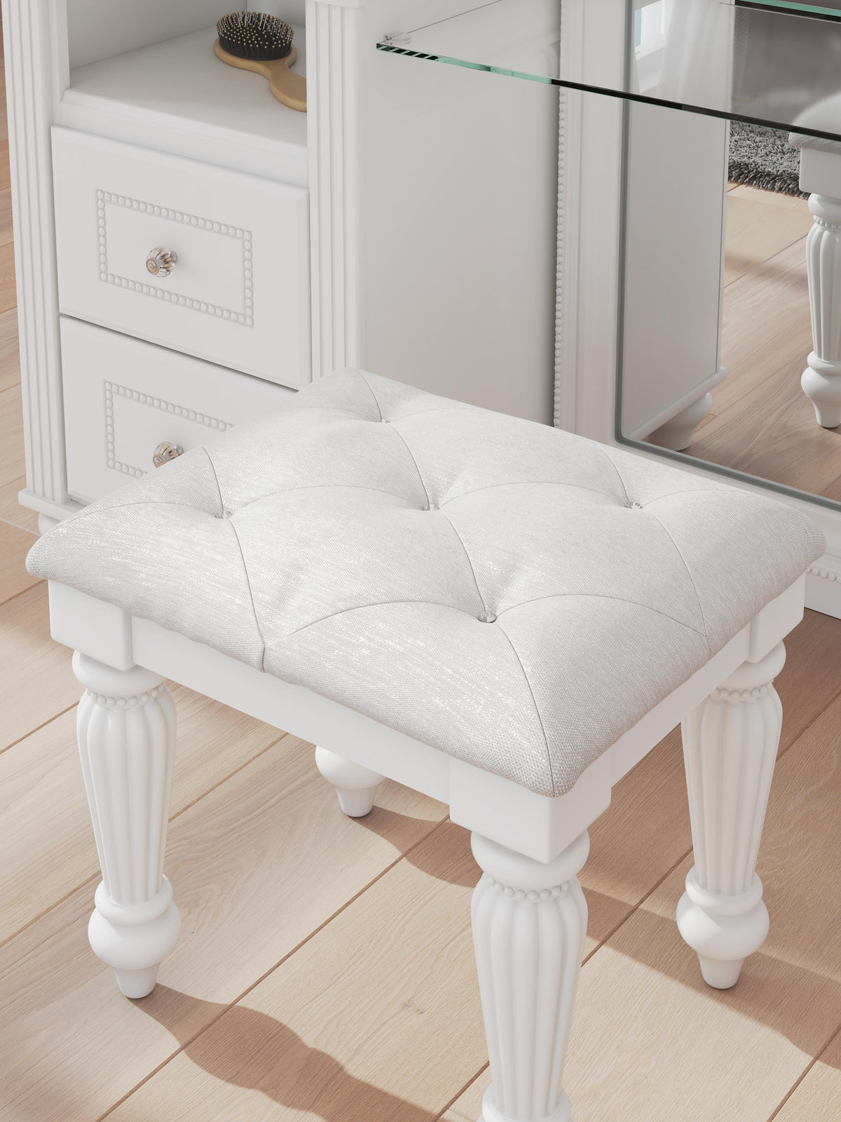 Kozlani Vanity Stool in White, detail view