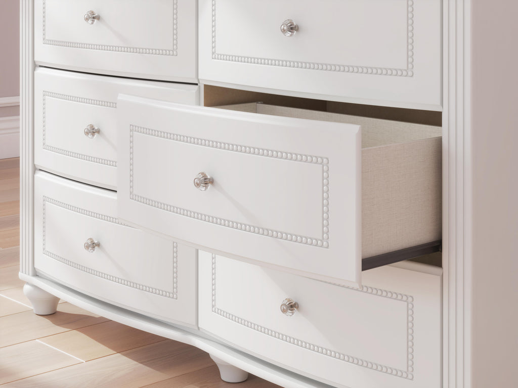 Kozlani Dresser in White, detail view