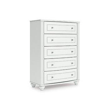 Kozlani Chest of Drawers in White, angle view