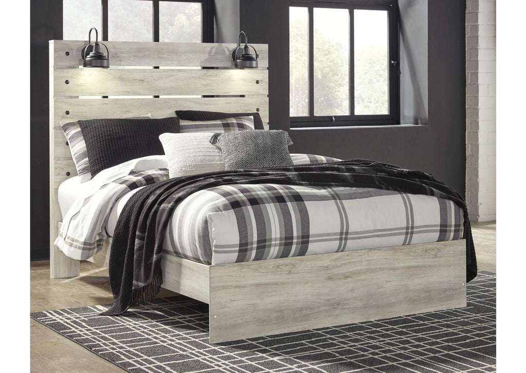 Cambeck Queen Panel Bed with Mirrored Dresser and 2 Nightstands room view
