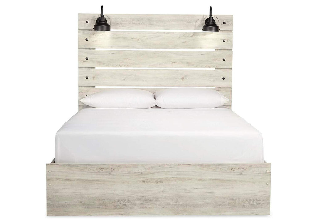 Cambeck Queen Panel Bed