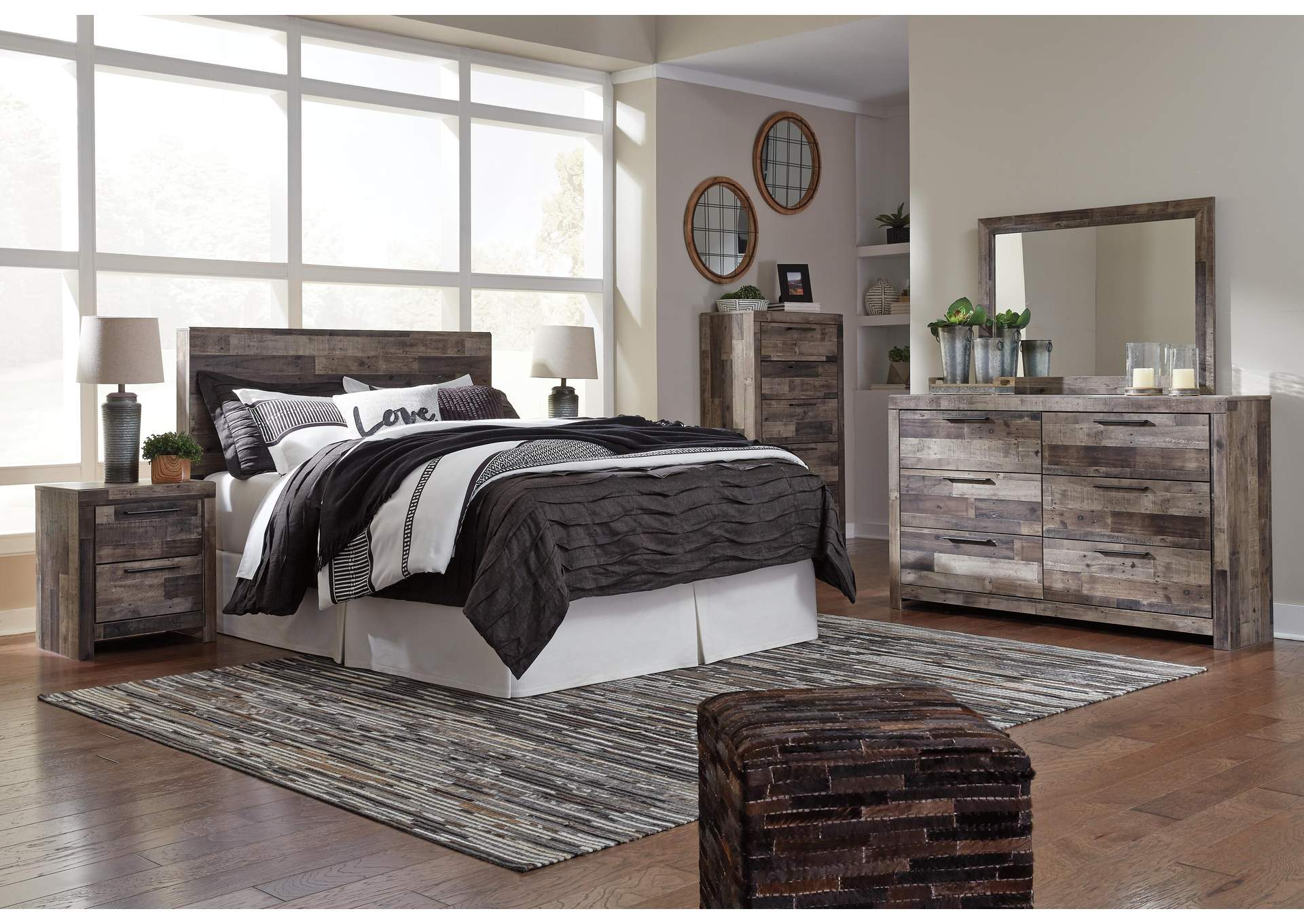 Derekson Nightstand