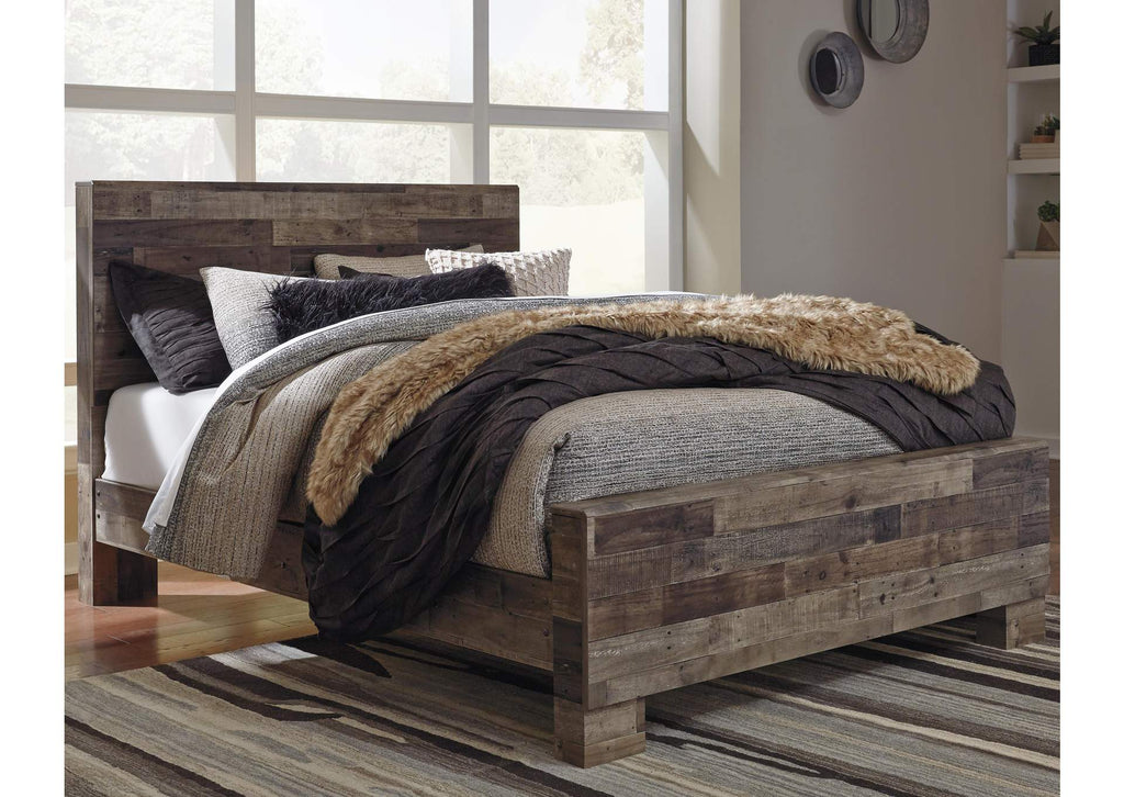 Derekson Queen Panel Bed with Mirrored Dresser and Chest room view