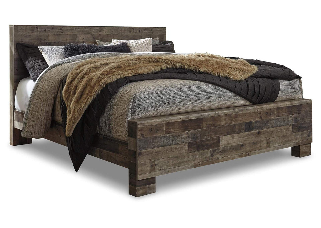 Derekson King Panel Bed with Mirrored Dresser and 2 Nightstands