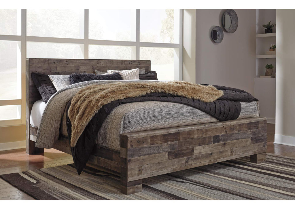Derekson King Panel Bed with Mirrored Dresser and Chest