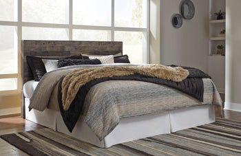 Derekson King Panel Bed - additional image 3