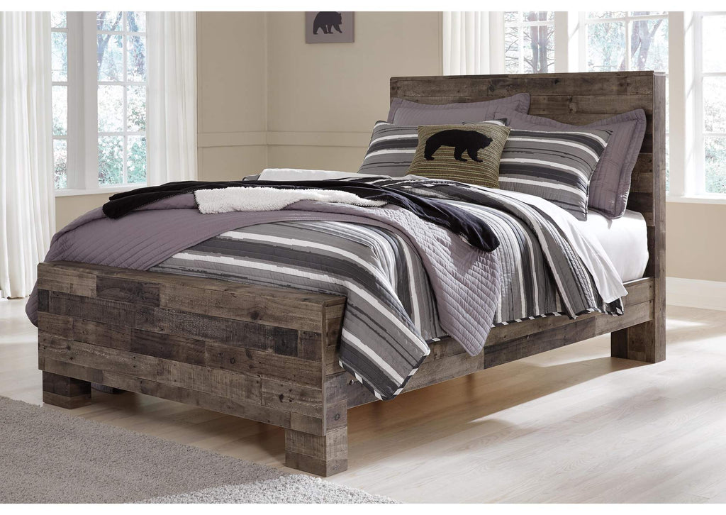 Derekson Full Panel Bed with Mirrored Dresser, Chest and Nightstand
