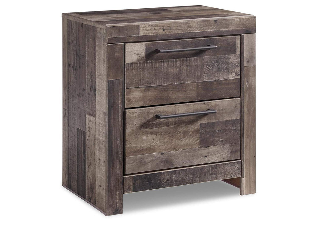 Derekson King Panel Bed with Mirrored Dresser and 2 Nightstands