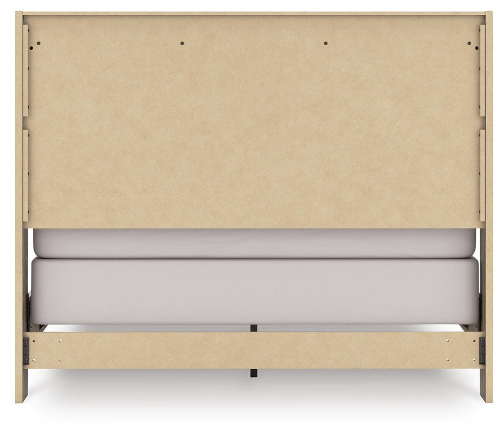 Elbrim Queen Panel Bed in Brown, back view