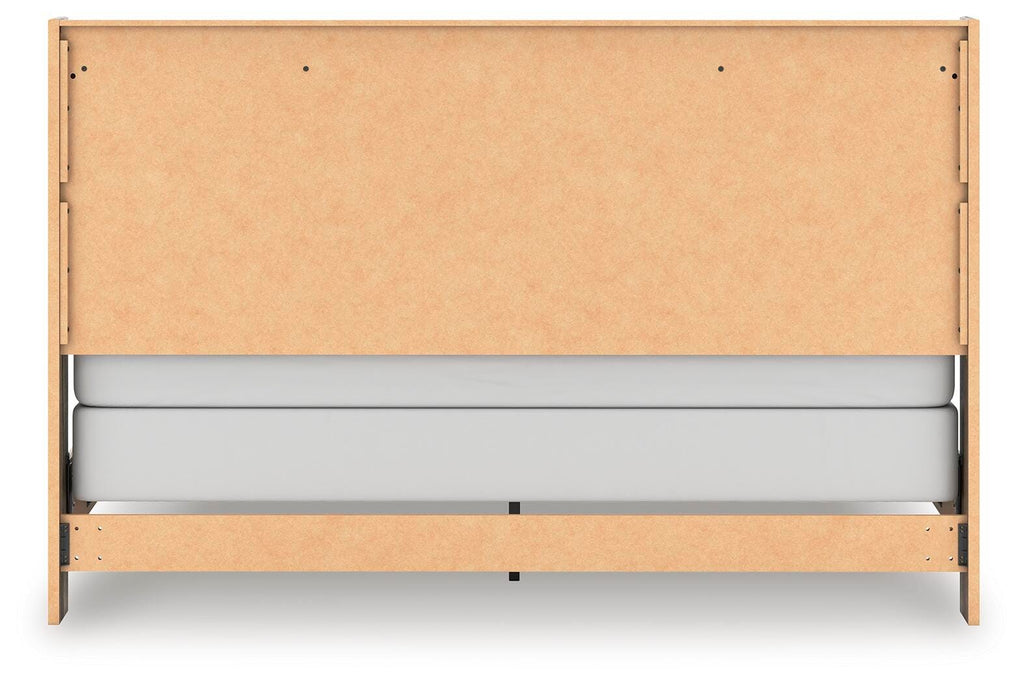 Elbrim King Panel Bed in Brown, back view