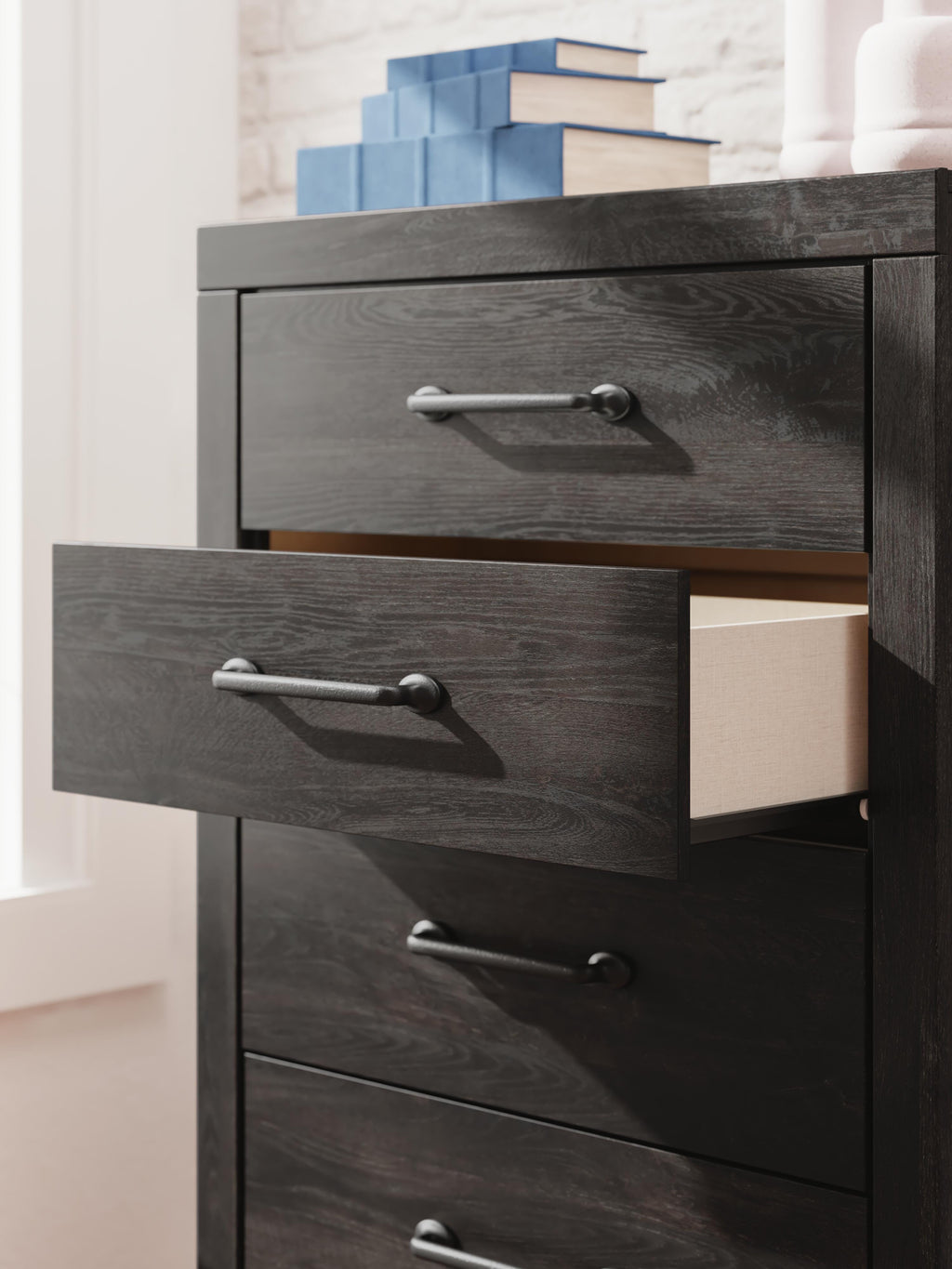 Hollivern Chest of Drawers in Dark Gray, detail view