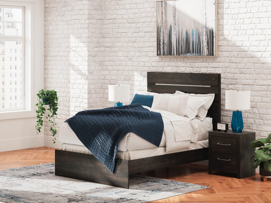 Hollivern Full Panel Bed in Dark Gray, alternate view 2