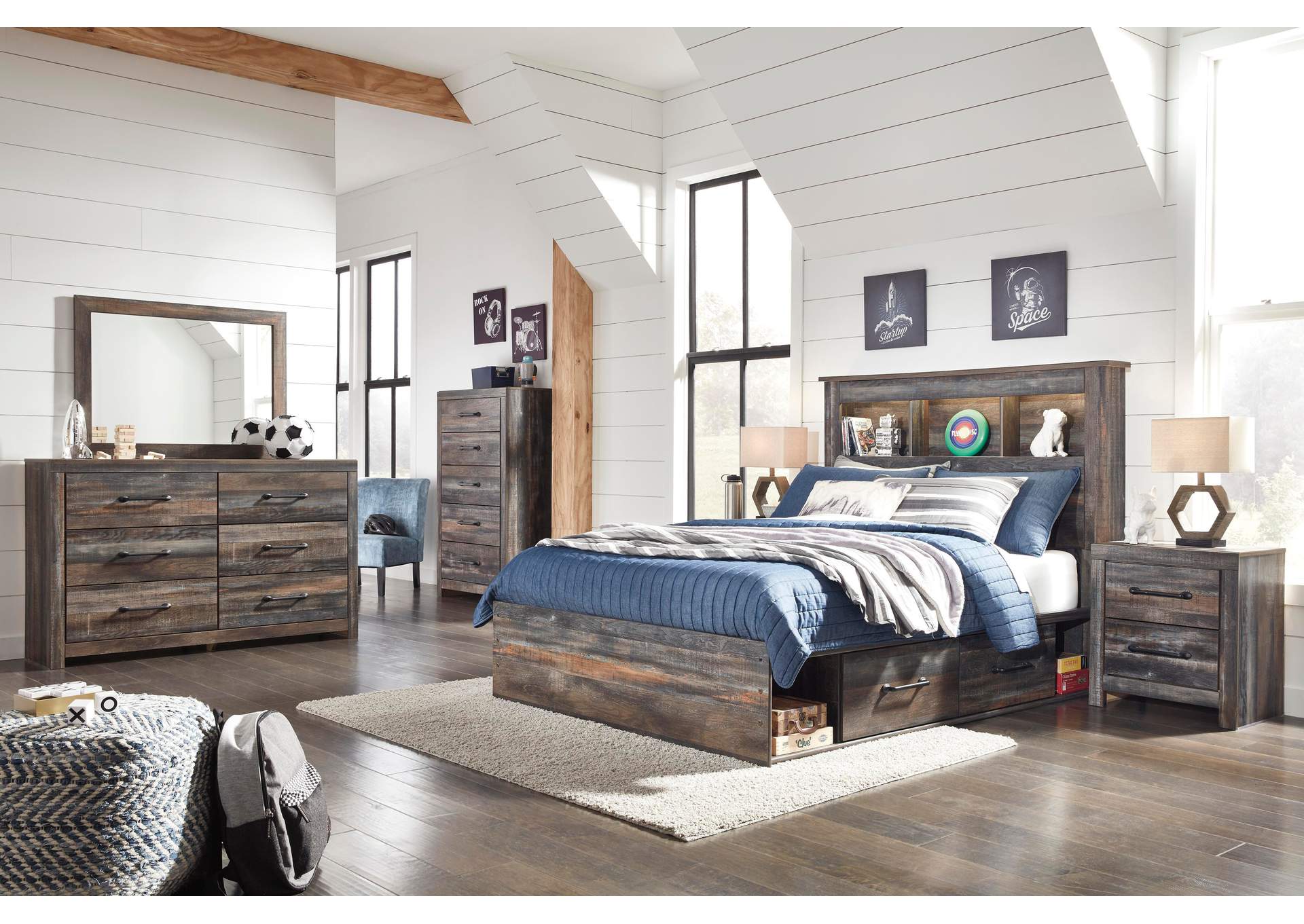 Drystan Full Bookcase Bed with 2 Storage Drawers with Dresser