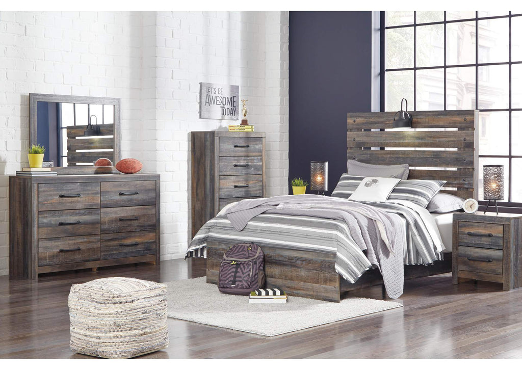 Drystan Full Panel Bed with Dresser and Nightstand