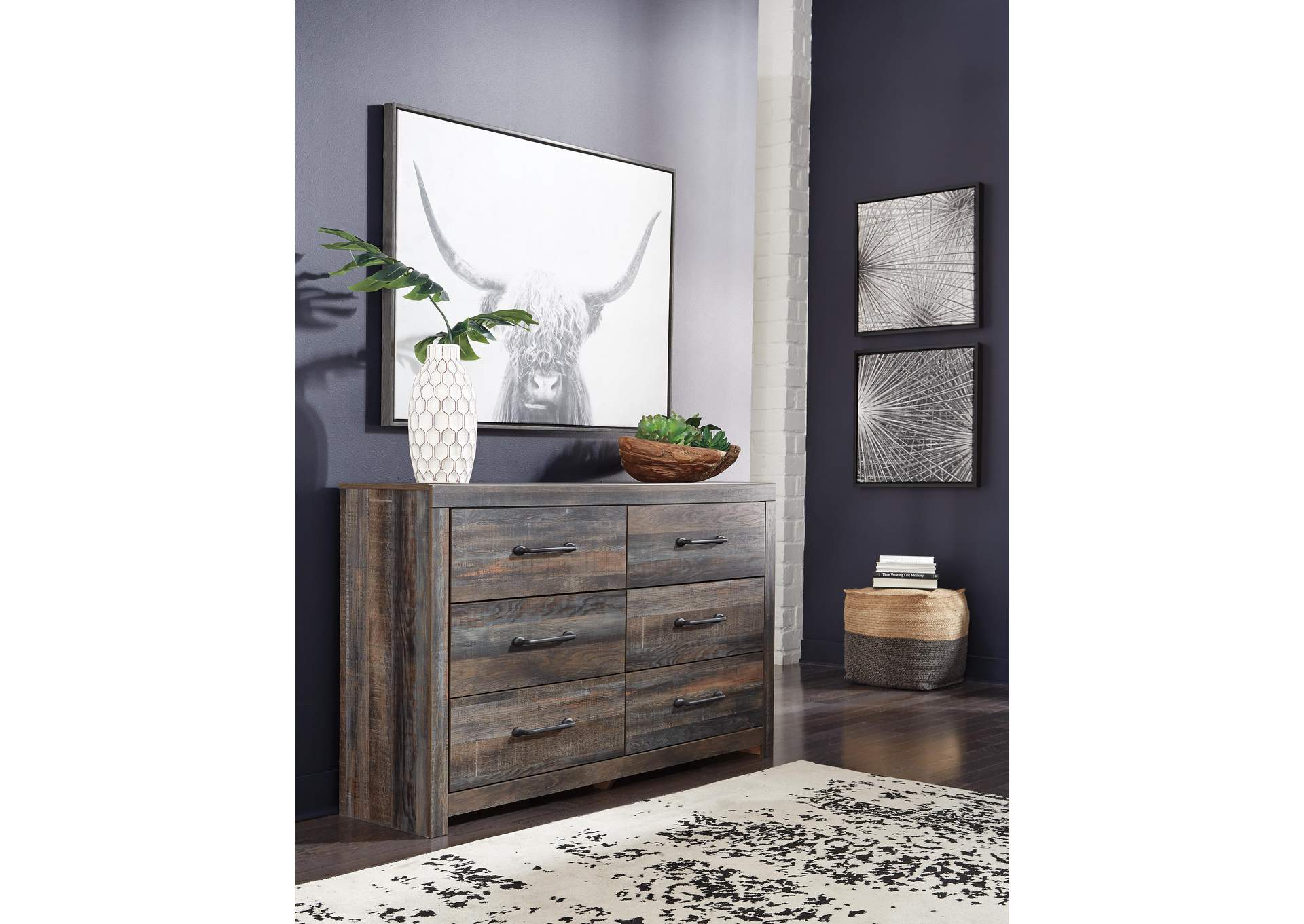 Drystan Queen Panel Bed with Dresser and Nightstand