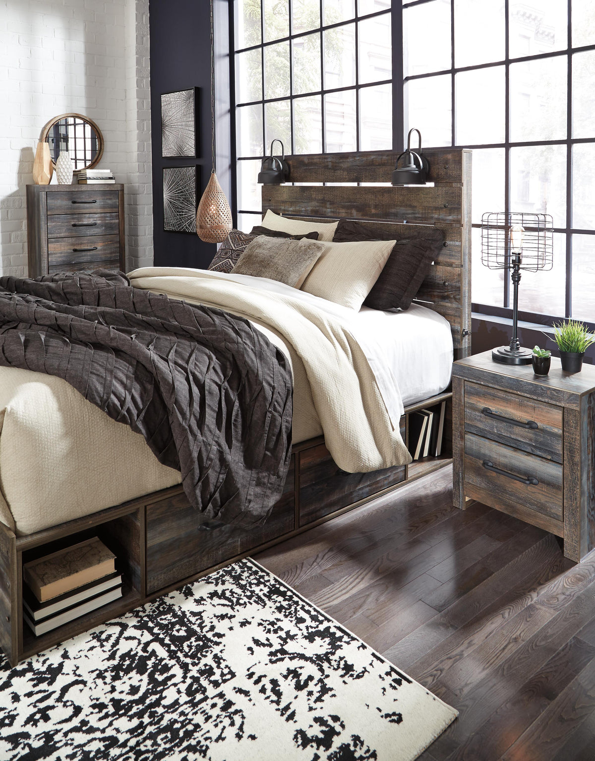 Drystan Queen Panel Bed with 4 Storage Drawers - image 5