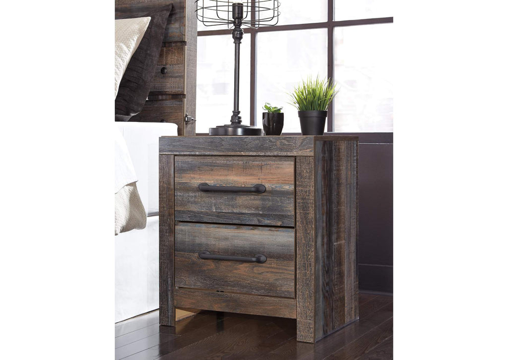 Drystan Twin Panel Bed with Mirrored Dresser, Chest and Nightstand