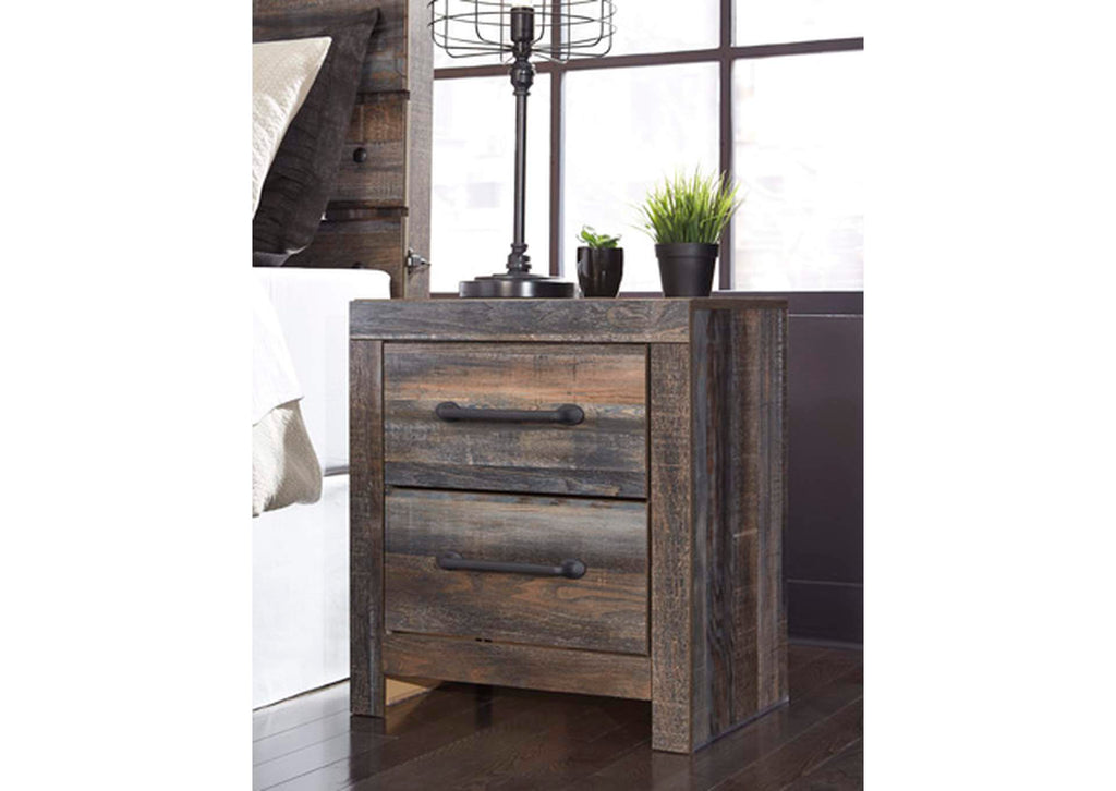 Drystan Full Panel Bed with Nightstand