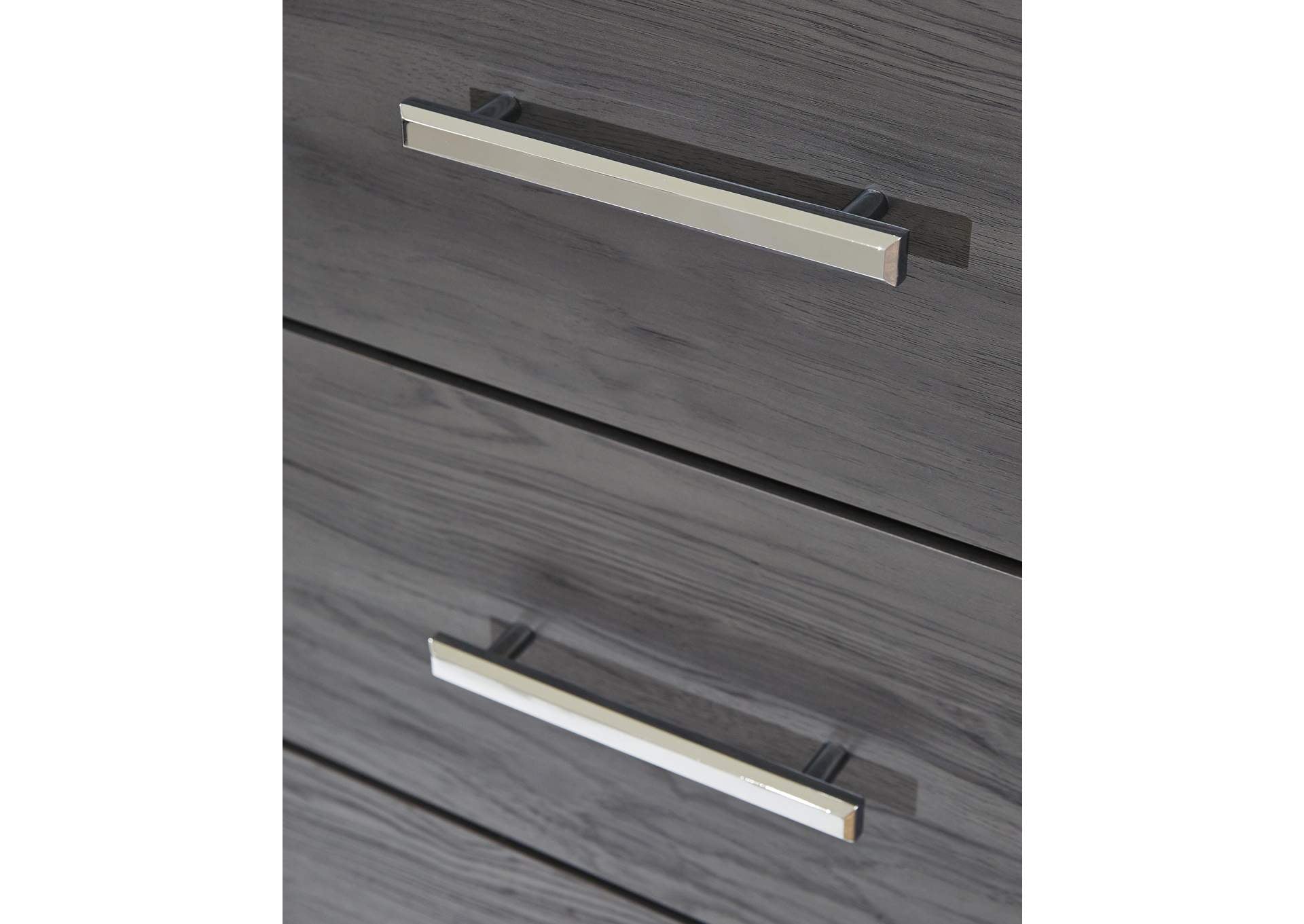 Lodanna Full Upholstered Panel Headboard with Mirrored Dresser, Chest and 2 Nightstands detail
