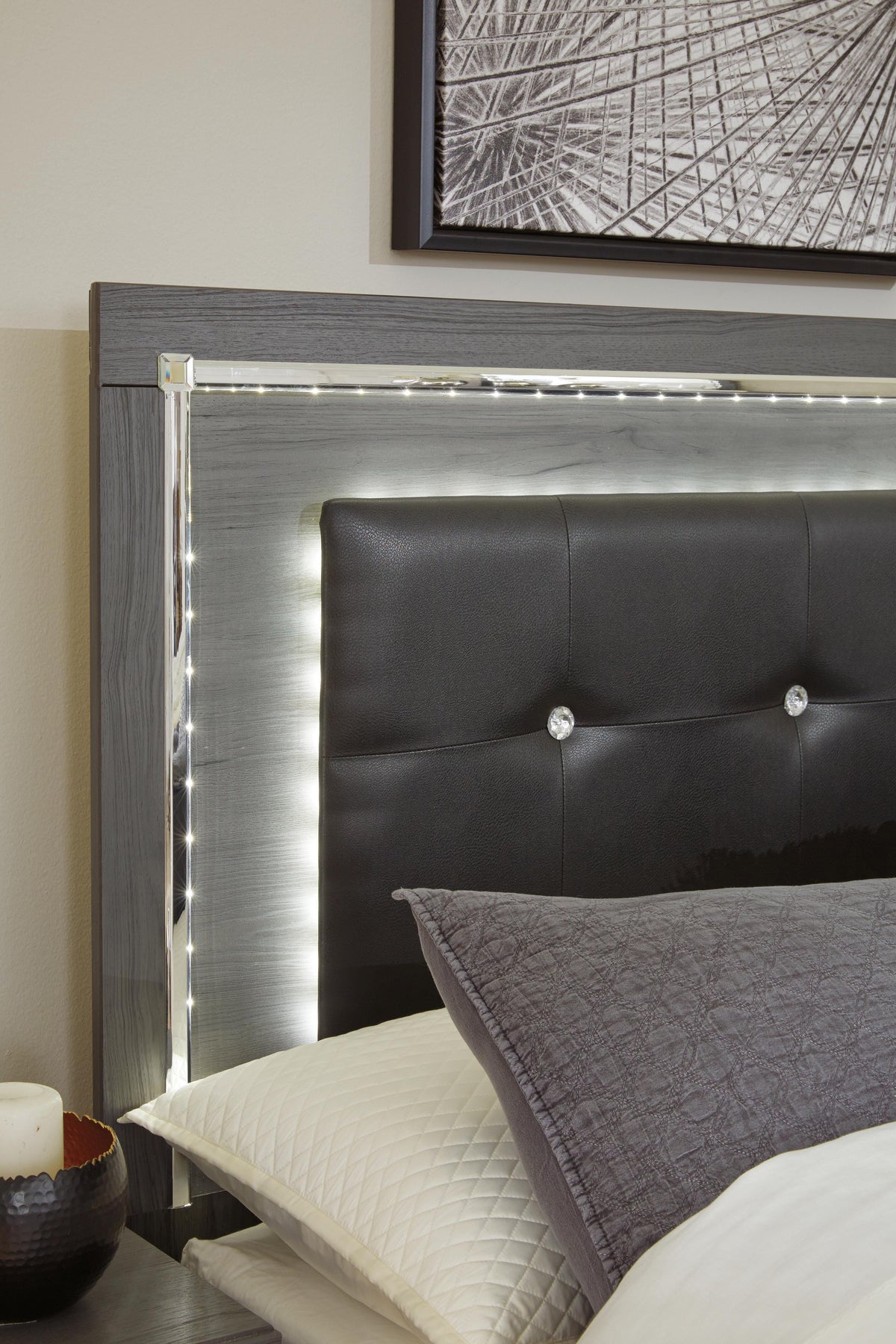 Lodanna King Panel Bed with 2 Storage Drawers - image 9