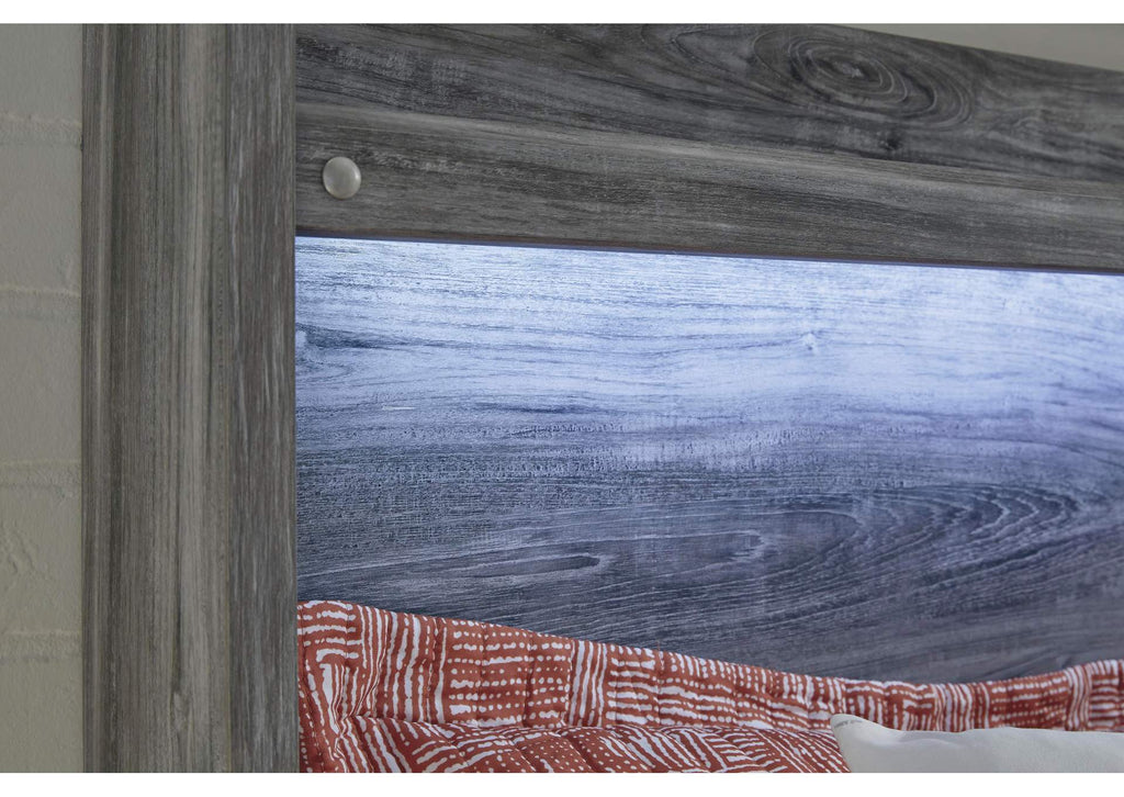 Baystorm Queen Panel Bed detail