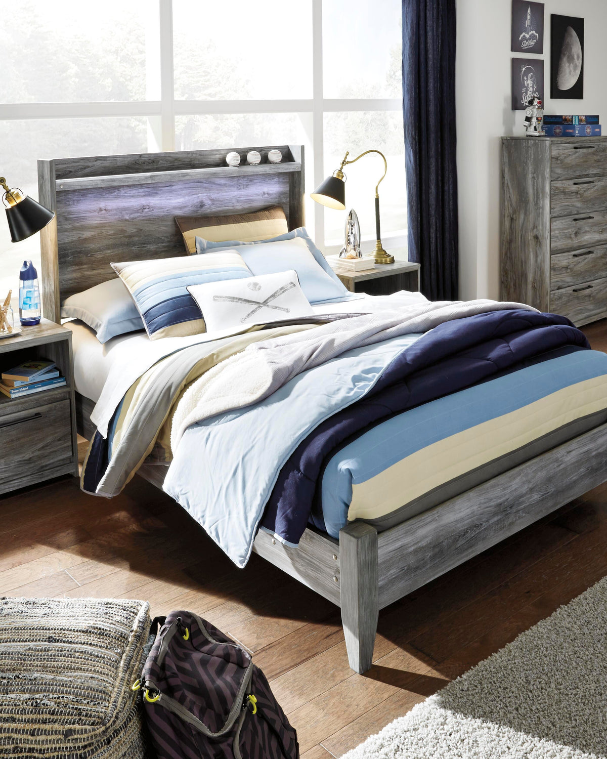 Baystorm Full Panel Bed in Gray, lifestyle view