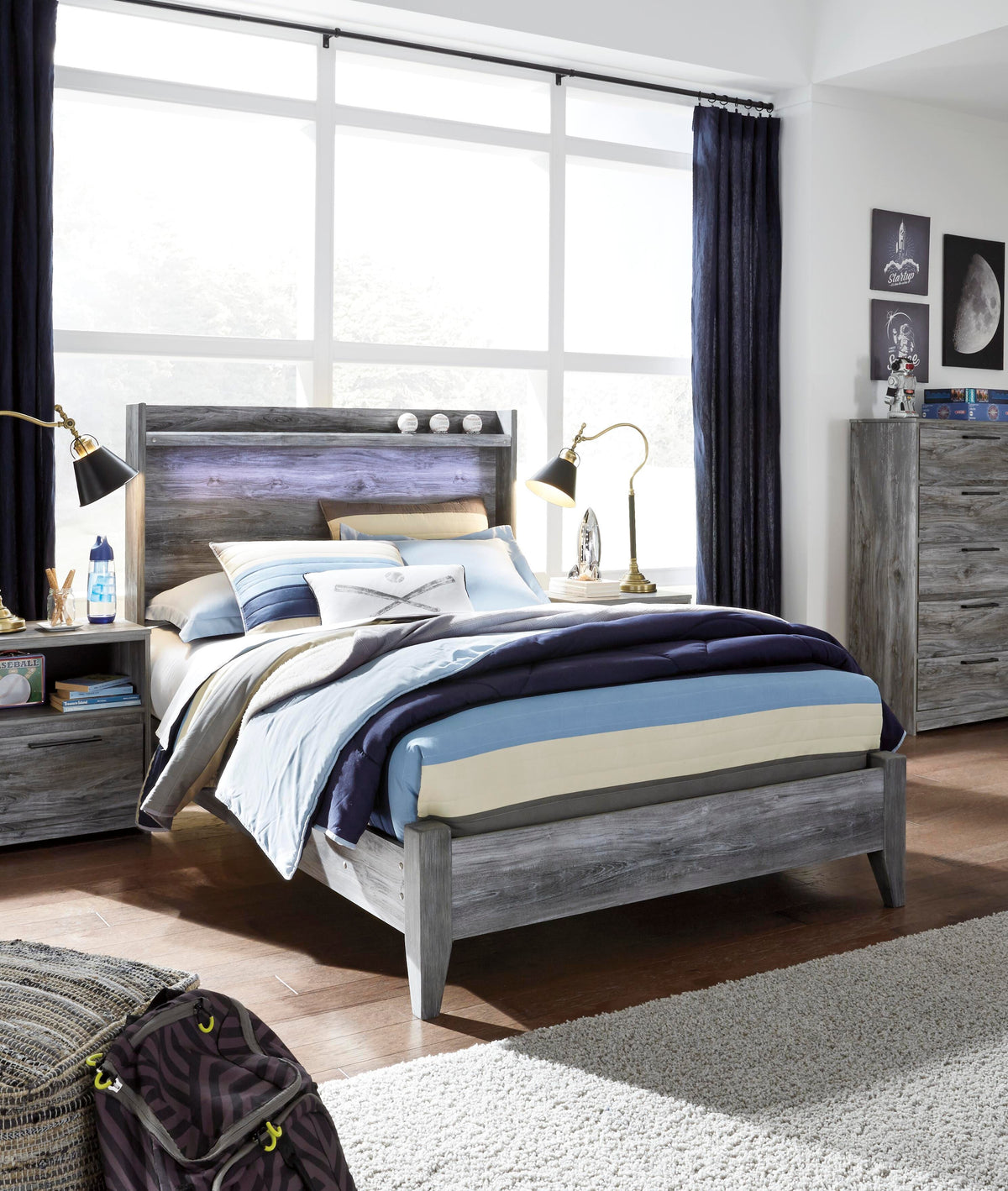 Baystorm Full Panel Bed in Gray, lifestyle view