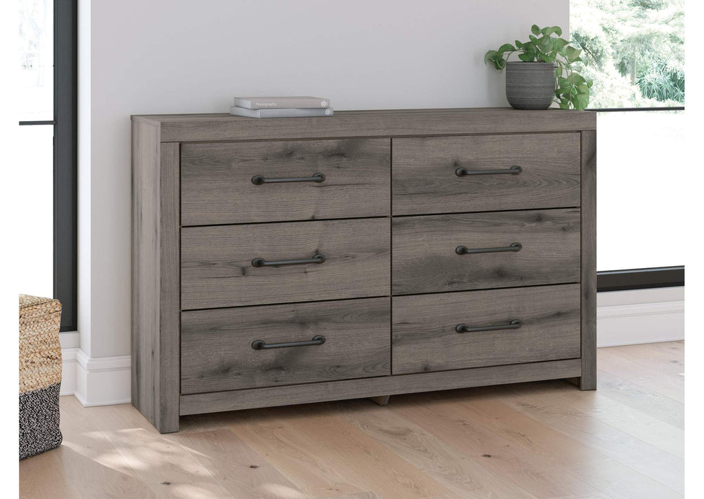 Urbanoore King Panel Bed, Dresser and Nightstand