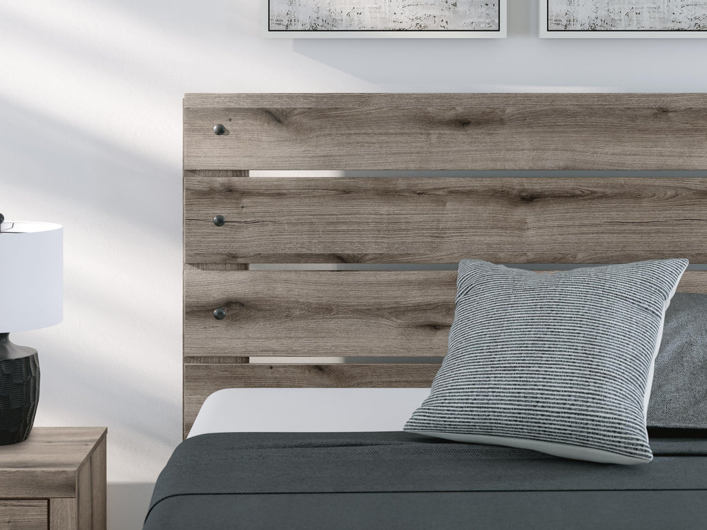 Graystorm Queen Panel Bed in Brown Gray, detail view