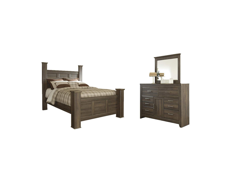 Juararo Queen Poster Bed with Mirrored Dresser