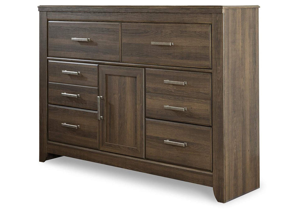 Juararo California King Panel Bed with Dresser
