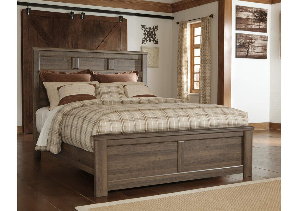 Juararo Queen Panel Bed with Mirrored Dresser
