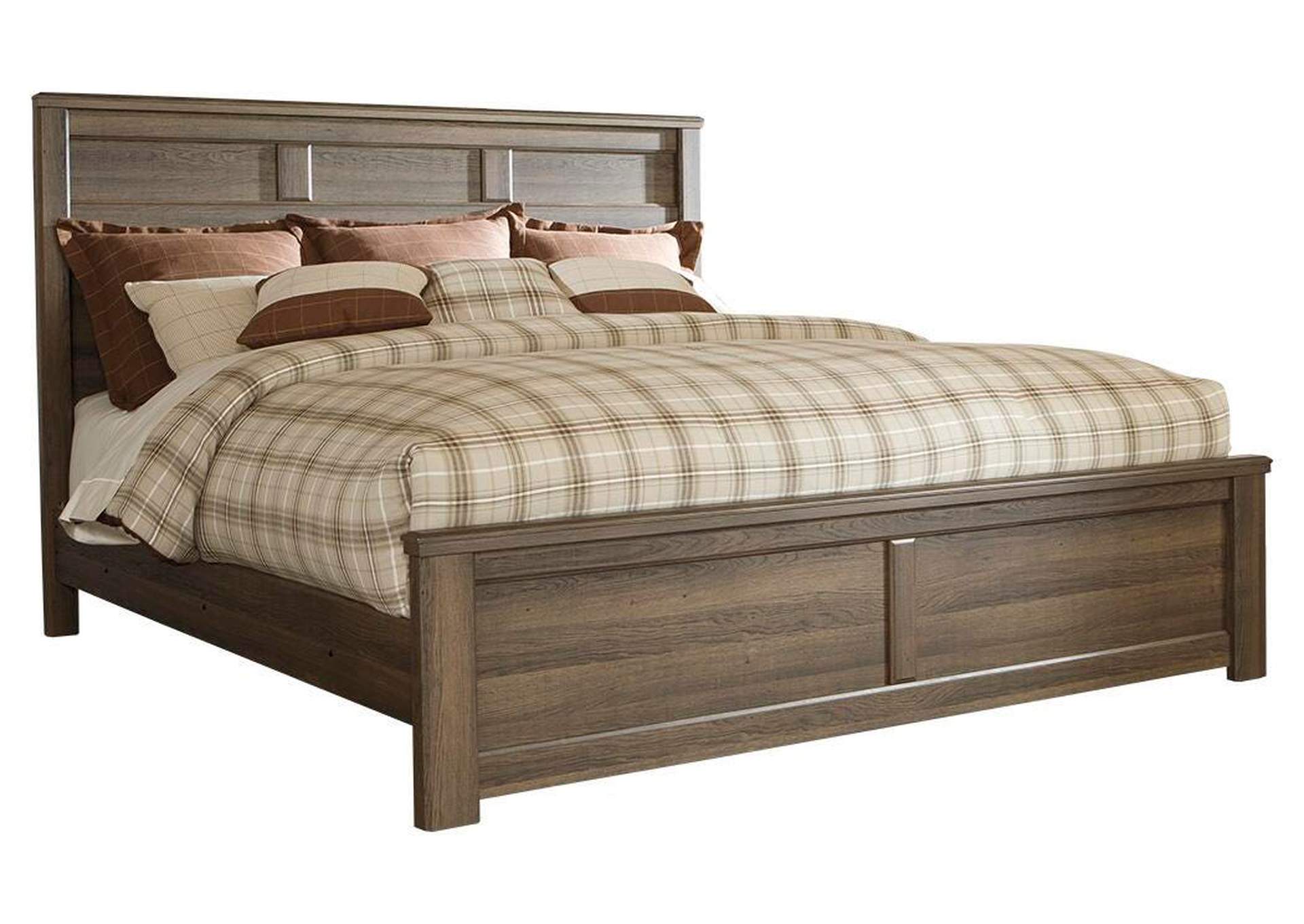 Juararo California King Panel Bed with Mirrored Dresser and 2 Nightstands