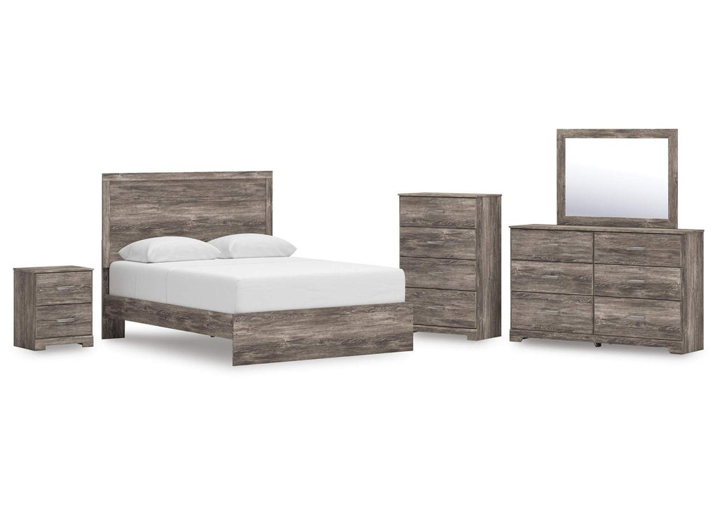 Ralinksi Queen Panel Bed with Mirrored Dresser, Chest and Nightstand
