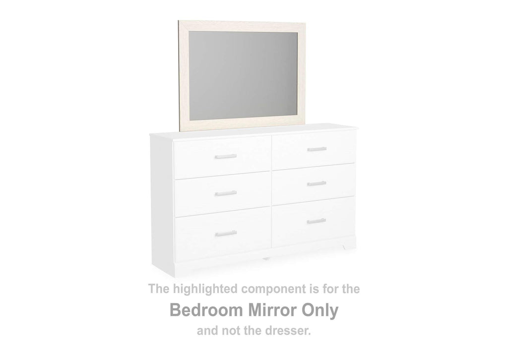 Stelsie Bedroom Mirror room view