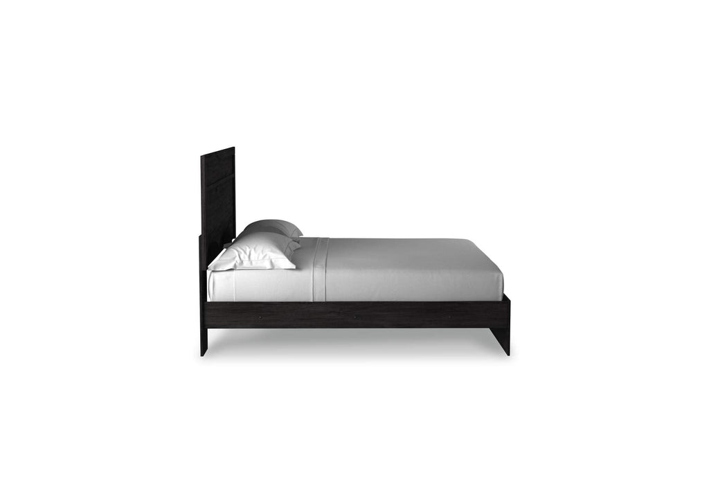 Belachime King Panel Bed with Dresser side view