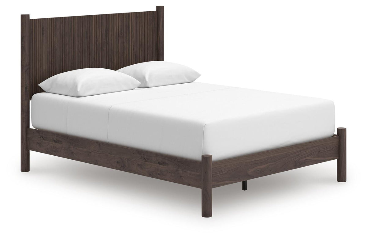 Pamytta Queen Panel Platform Bed in Brown, angle view