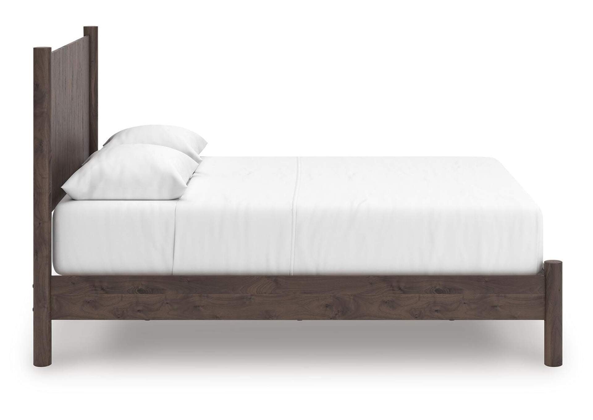 Cadmori Queen Panel Platform Bed, Dresser and Mirror side view