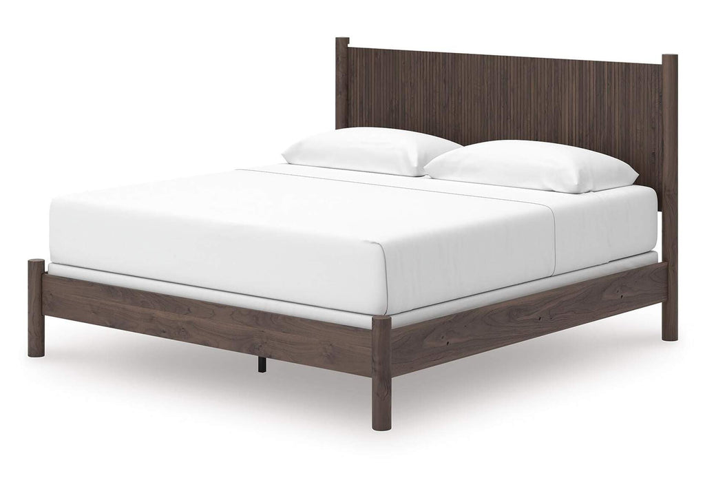 Cadmori King Panel Bed, Dresser and Mirror angled view