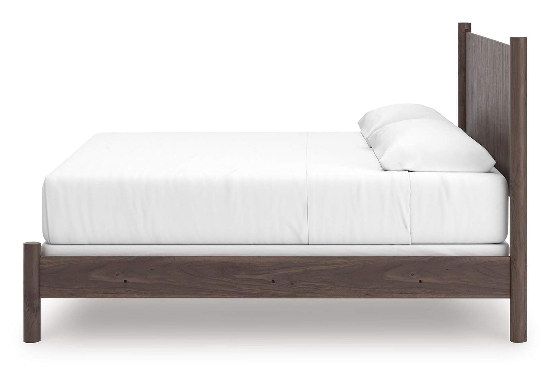 Cadmori King Panel Bed and Dresser side view