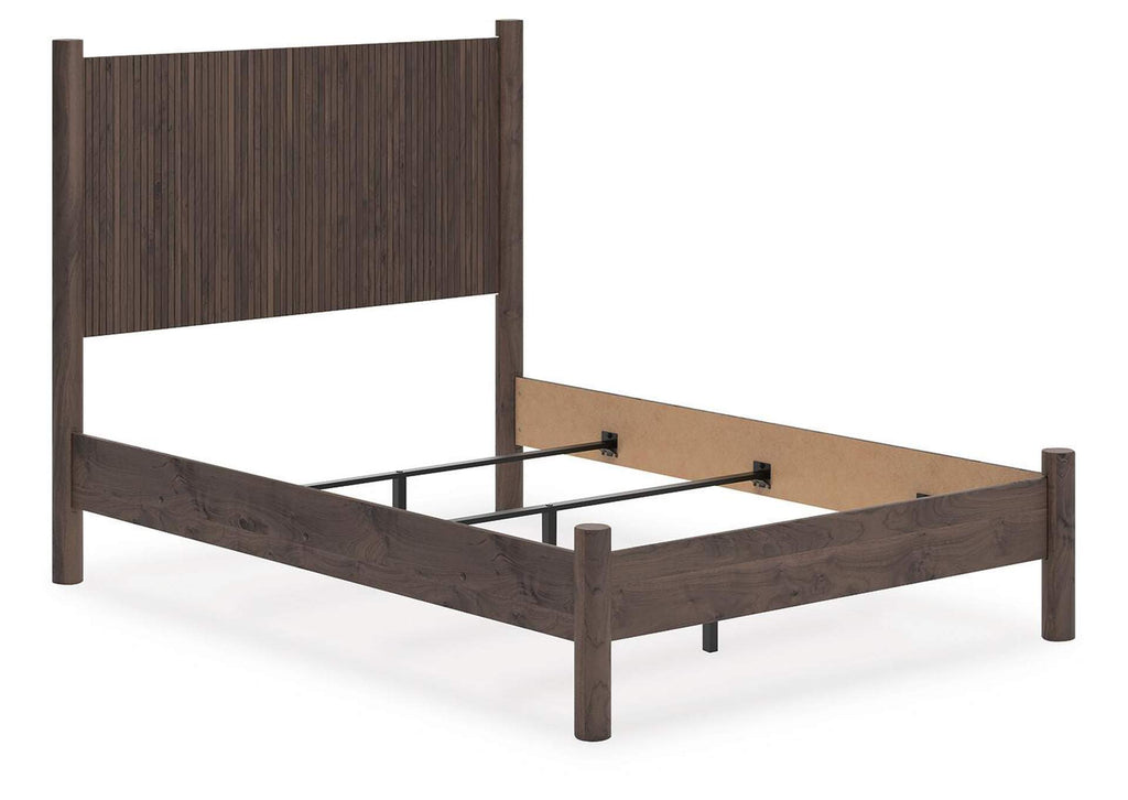 Cadmori Full Panel Bed, Dresser, Mirror, Chest and Nightstand angled view