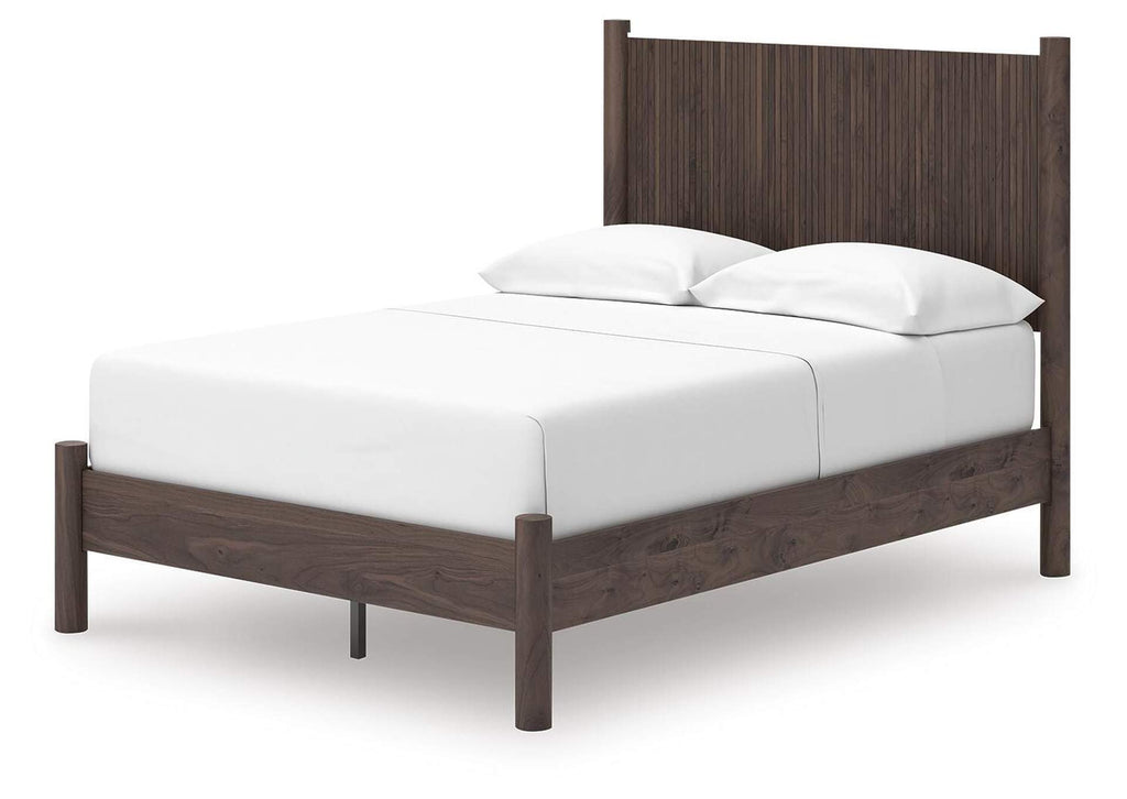 Cadmori Full Panel Platform Bed, Chest and Nightstand angled view