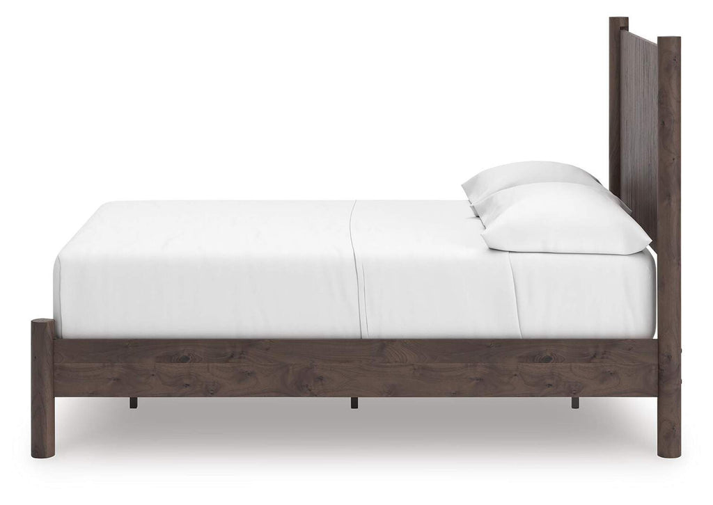 Cadmori Full Panel Platform Bed, Dresser and Mirror side view